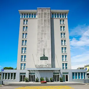 Tower Malpensa מלון